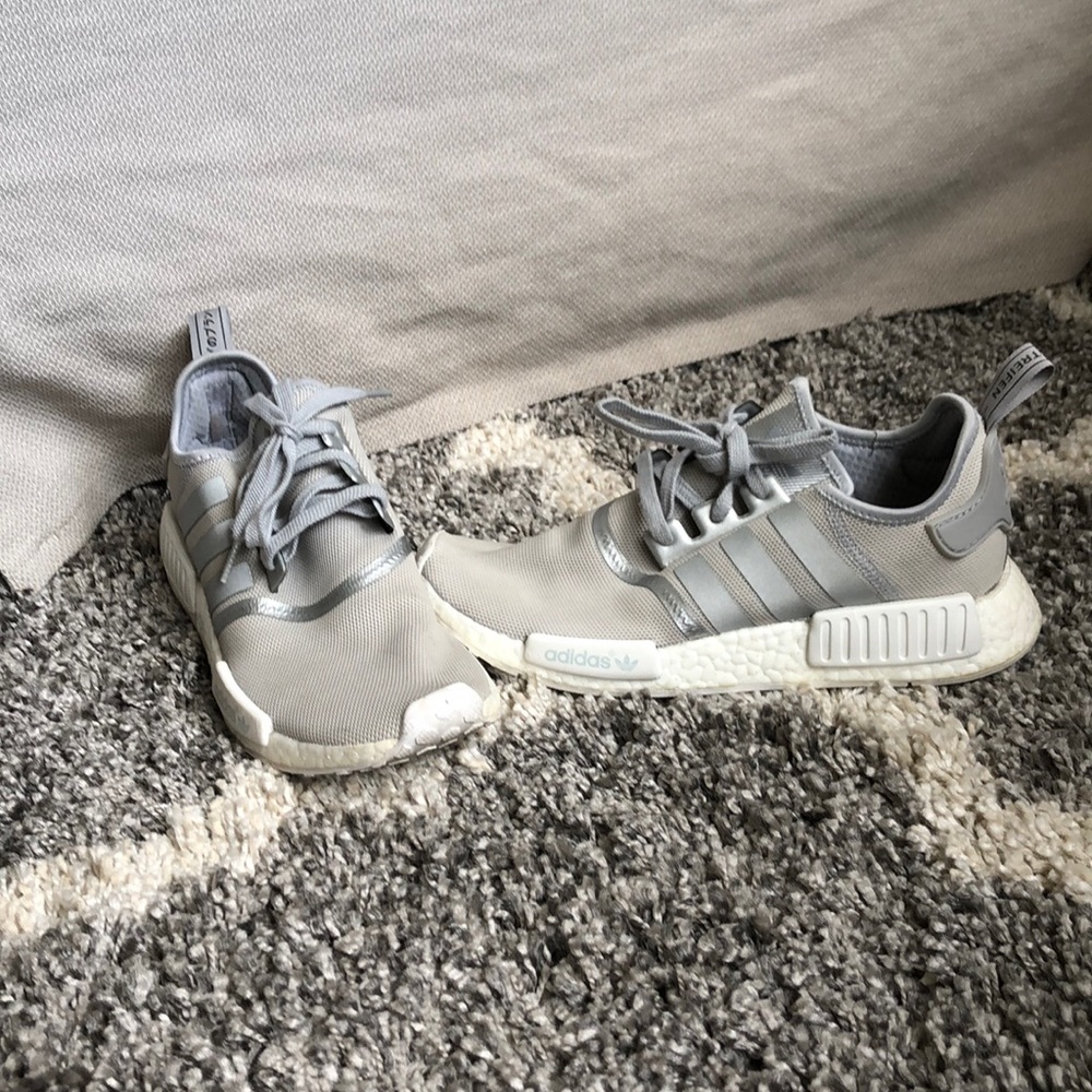 Adidas NMD_R1 Grey/Silver